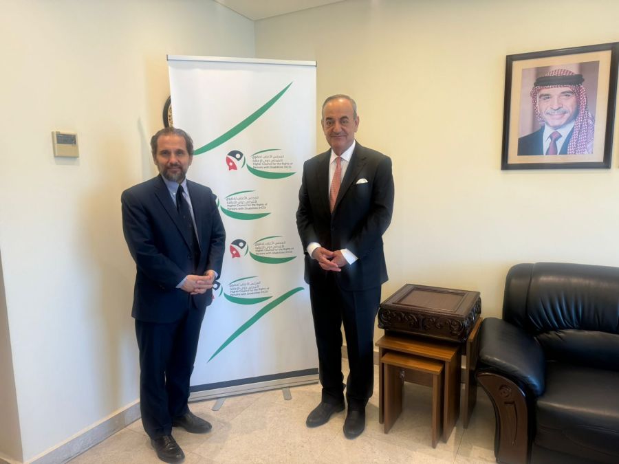 الأمير مرعد والعين الهندي يبحثان تعزيز