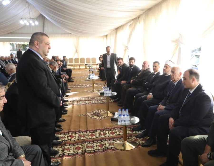 مندوبا عن الملك وولي العهد.. العيسوي