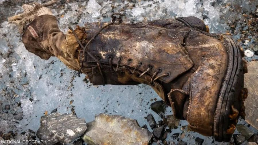 حذاء على جبل ايفرست قد يقود