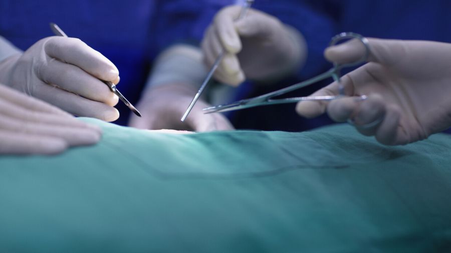 في حادثة غريبة من نوعها.. طفل