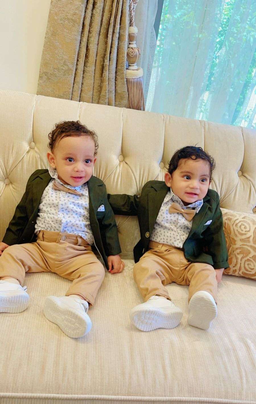 عيد ميلاد سعيد للتؤام عاصم وخالد