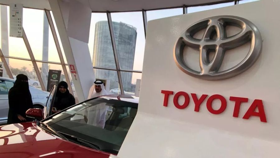 تويوتا السعودية تبحث في الأردن عن