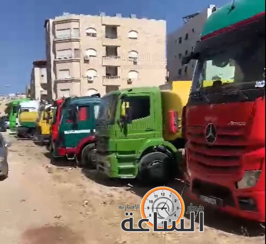 العشرات من اصحاب محطات المحروقات وصهاريج