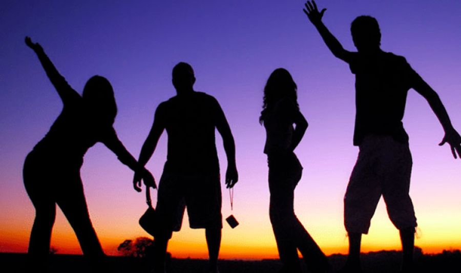 متى تتخلى عن أصدقائك.. علم النفس