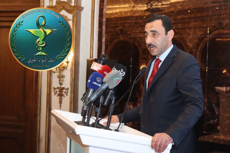 بنك الدواء يهنئ رئيس مجلس أمناءئه