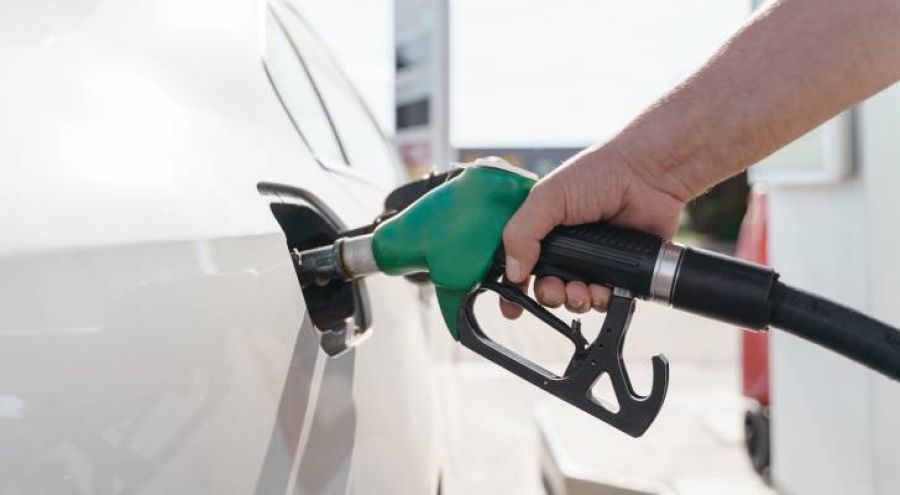 الحكومة الأردنية تقرر رفع أسعار البنزين