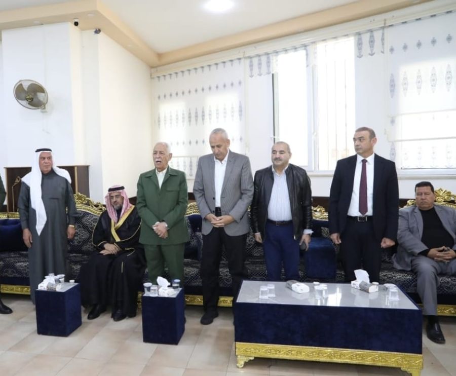 مندوبا عن الملك وولي العهد.. العيسوي