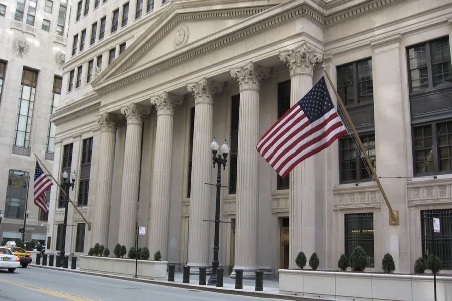 الفيدرالي الأميركي يخفض أسعار الفائدة 25