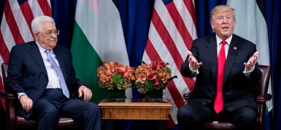 ترامب لـ عباس: سأعمل على وقف