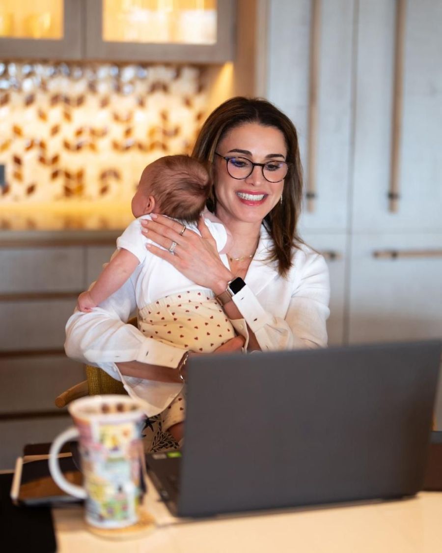 شقير تكتب: حين تجسد الملكة رانيا