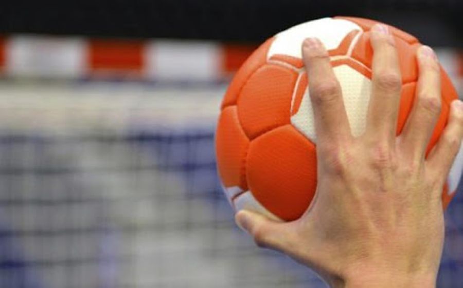 الأهلي يظفر بلقب كأس الأردن لكرة