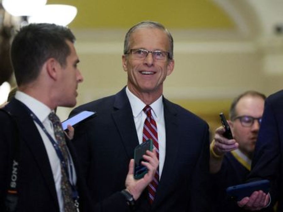 الجمهوريون يختارون جون ثون رئيسا لكتلتهم