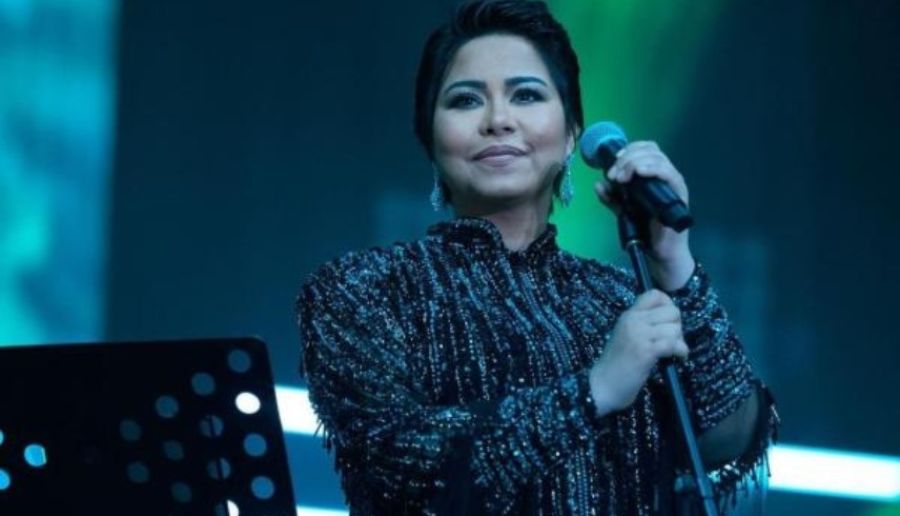 شيرين تصدر بيانا رسميا عن حفلاتها