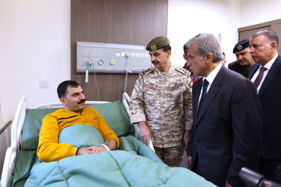 جعفر حسان يطمئن على صحّة المصابين