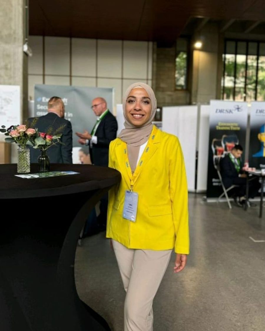 لين حبوب من جامعة الزرقاء تحصل