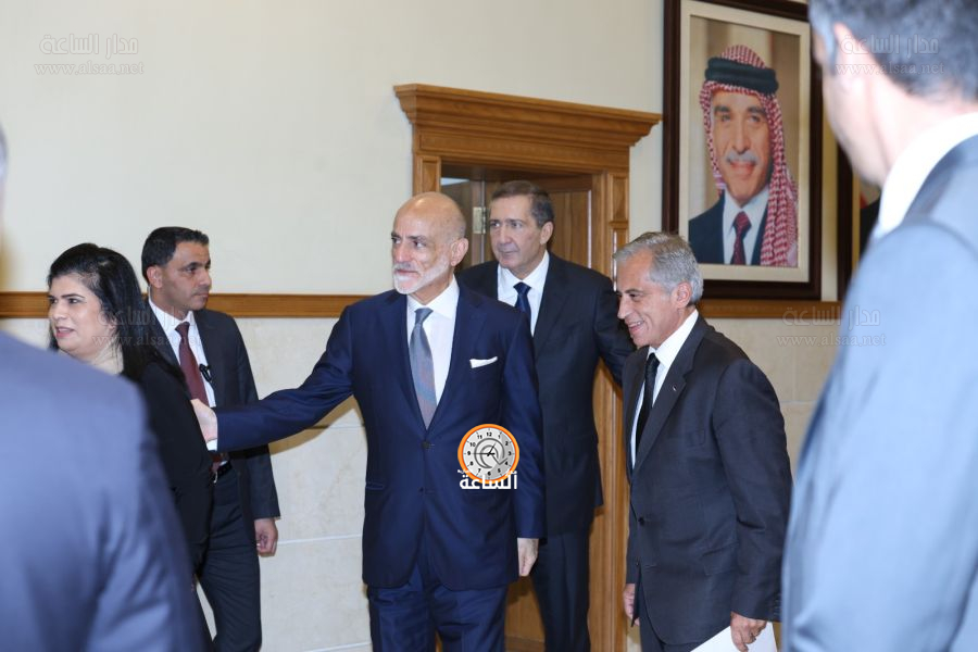 حفل تأبين مهيب لرئيس الوزراء الاسبق