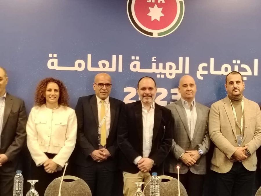 رئيس نادي الهاشمية رسمي الزيود عضوا