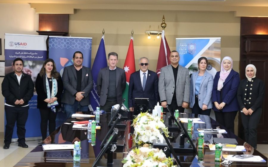 مذكرة تفاهم بين عمان الأهلية ومشروع