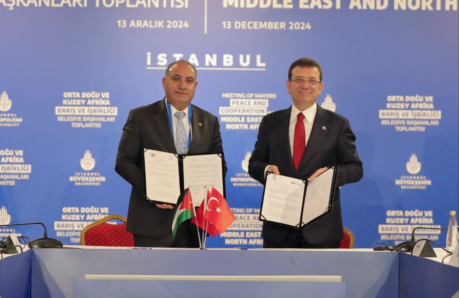 الشواربة يشارك في اجتماع رؤساء البلديات