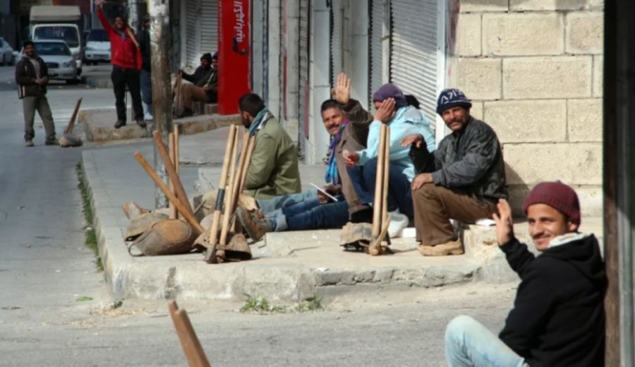 وزير العمل: 288 ألف عامل وافد