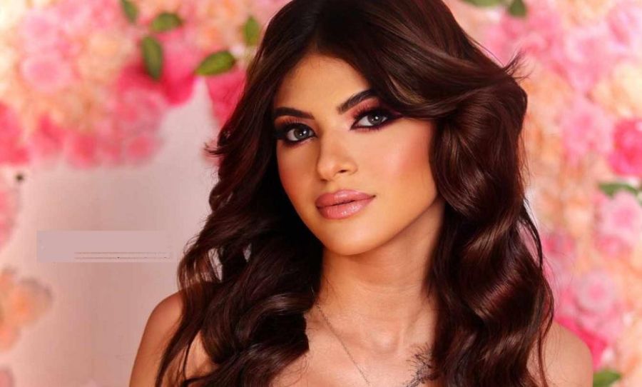 شبان يصفعون البلوجر سوزي الأردنية في