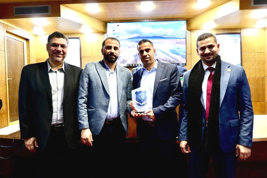 عمان الأهلية تستضيف مدرب المنتخب الوطني