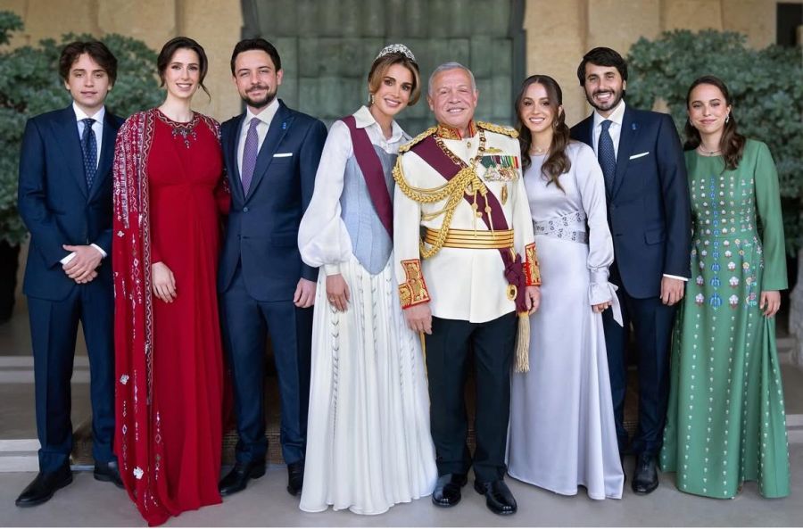 الملكة رانيا تنشر فيديو عائليا جديدا