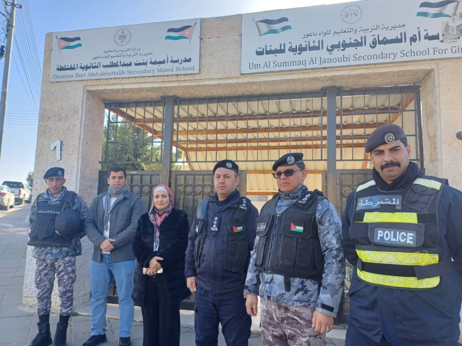 الخريشا تتابع إجراءات سير امتحان الثانوية