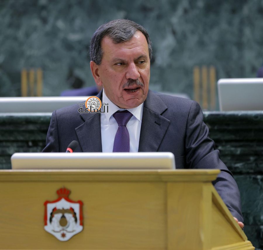 عياش: حماية الطبقة الفقيرة والمتوسطة من