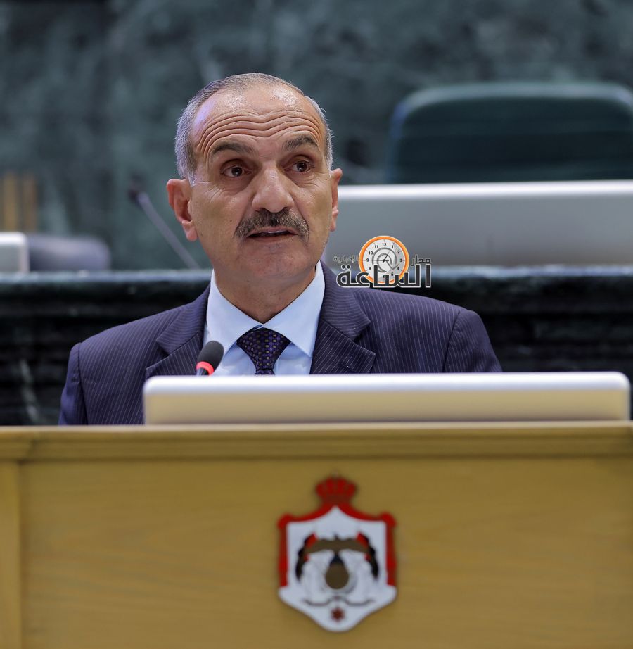 الخرابشة: خطاب الموازنة استعراضي إنشائي (فيديو)