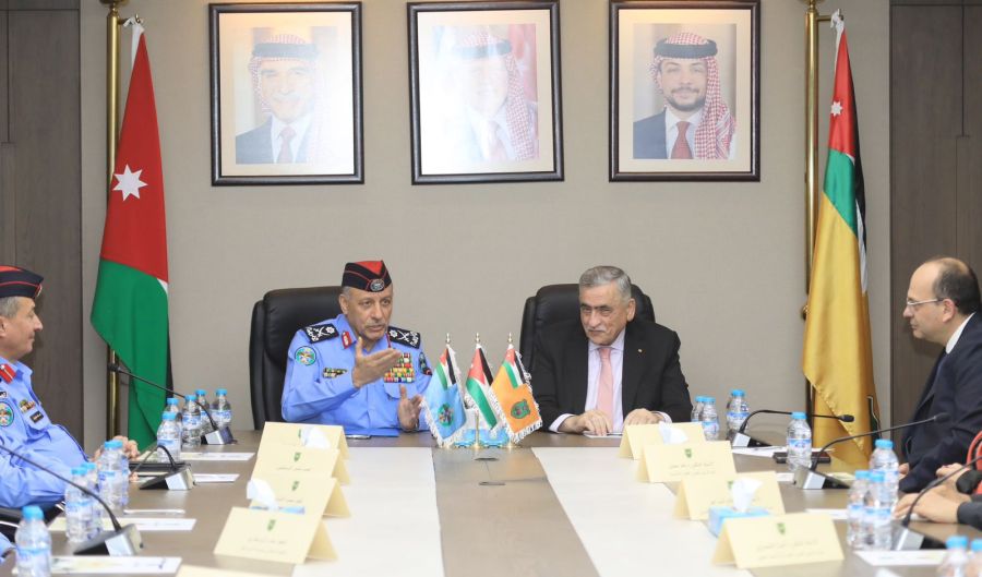 الامن العامّ والجامعة الاردنية يوقّعان مذكّرة