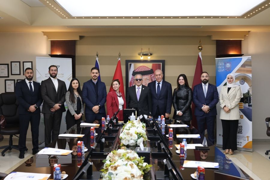 مذكرة تفاهم بين عمان الأهلية وشركة