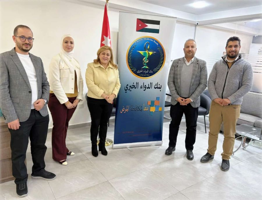 بنك الدواء الخيري يستقبل مساعد رئيس