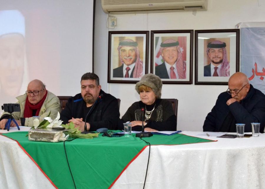 فنانون تشكيليون: الفنان ياسر الدويك كان