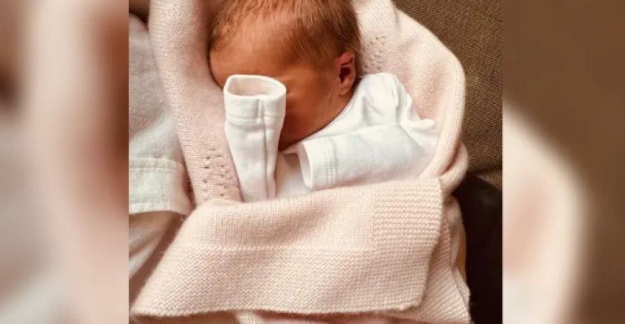 أميرة بريطانية تضع مولودتها قبل أسابيع