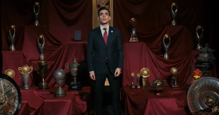 الأهلي المصري يعلن رسميا تعاقده مع