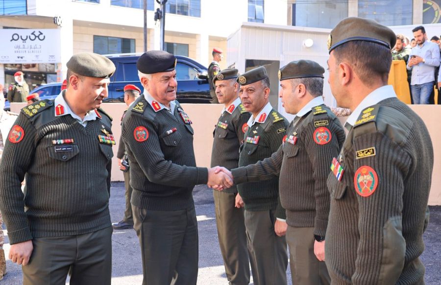 الحنيطي يفتتح سوق مرج الحمام التجاري