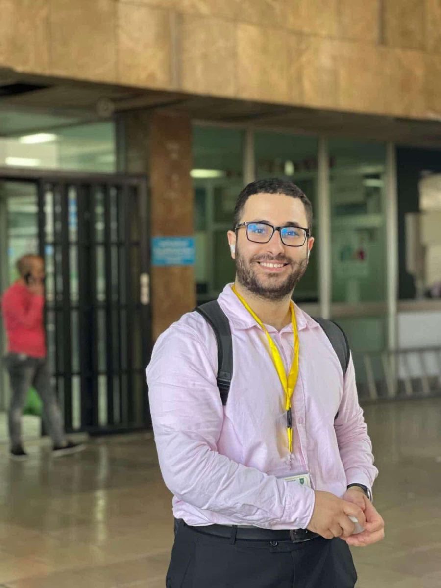 الطالب محمد العبادي ضمن أعلى 4%