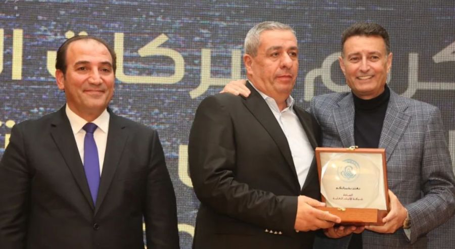 ابووندي يهنئ حدادين