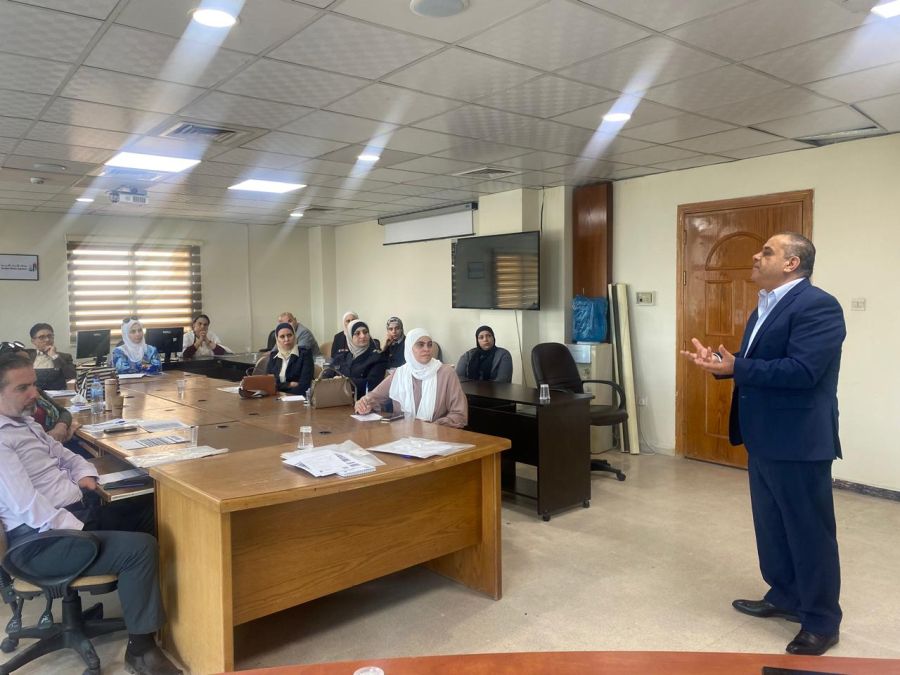 اعلام الزرقاء تساهم في تنفيذ دورات