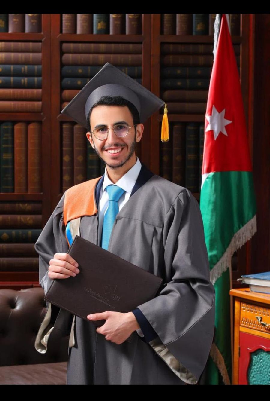 ماجد محمد رثعان الرقاد.. مبارك التخرج