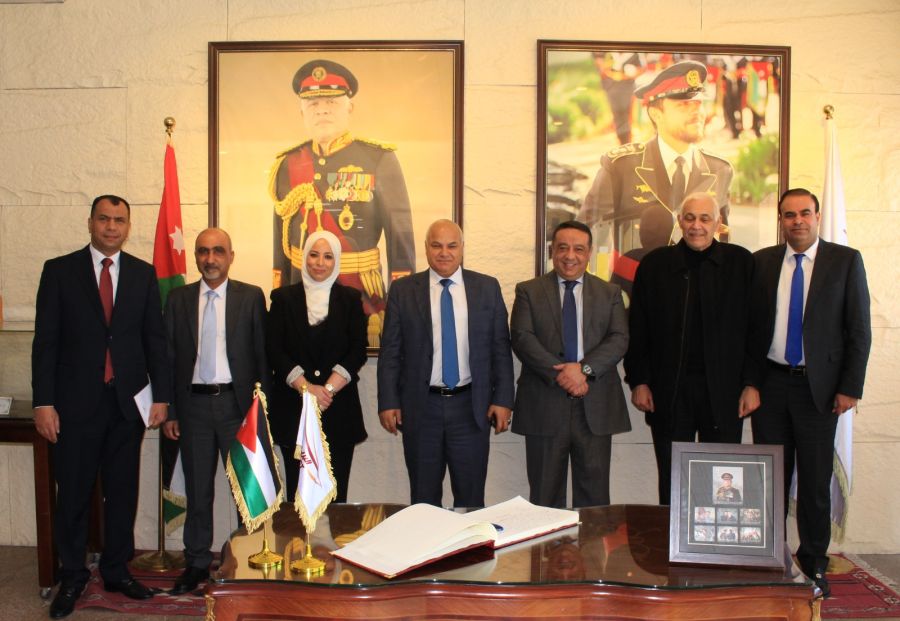 البكار والداود يبحثان تعزيز التعاون بين