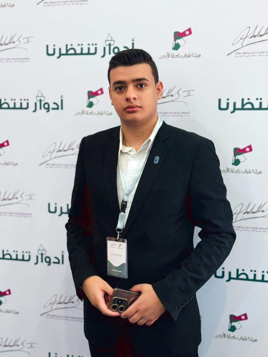 الناشط علي الداغستاني : أروحنا فداء