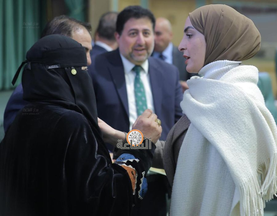 الجلسة التشريعية في صور