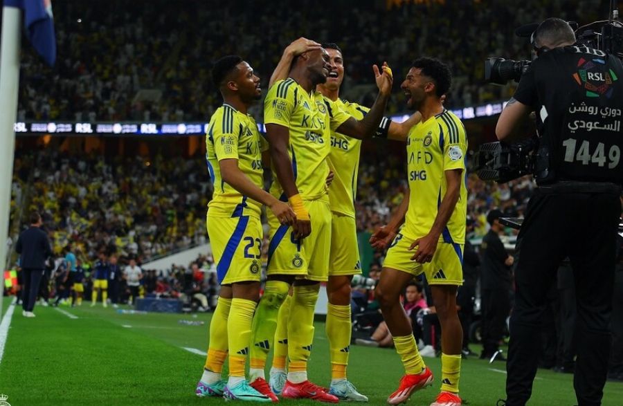 النصر يهزم الأهلي في عقر داره