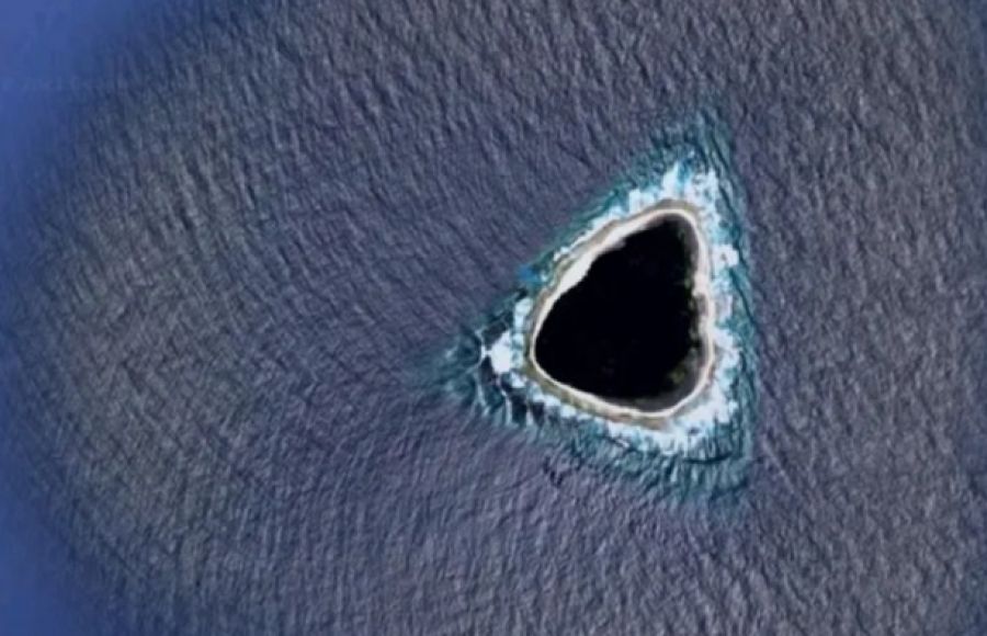 ما سر الثقب الأسود في المحيط