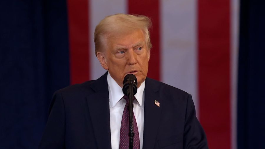 ترامب بصدد إصدار أمر يجعل الإنكليزية