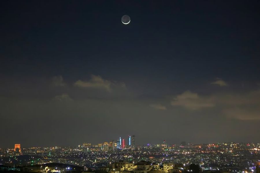 هلال شهر رمضان كما ظهر اليوم