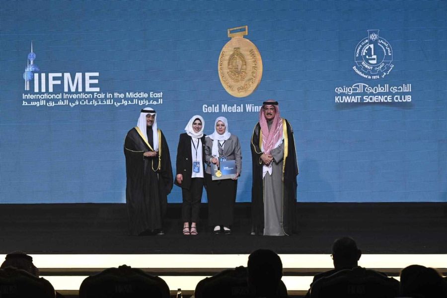 أردنيتان تخترعان جهازا لاستخلاص الخلايا الأولية