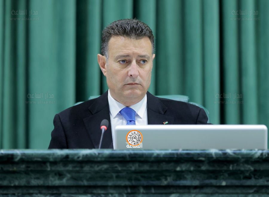 الصفدي: حكومة التطرف لا تؤمن سوى